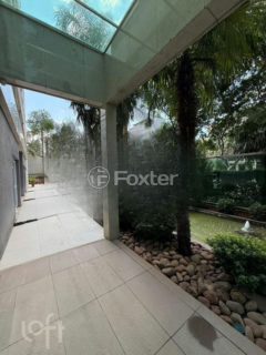 Image 21 - 849807