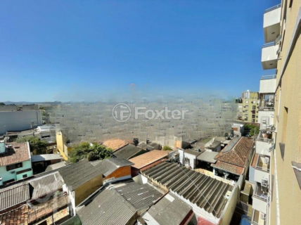 Image 3 - 849858