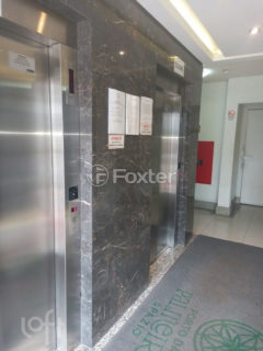 Image 3 - 849885