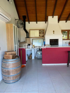 Image 7 - 849972