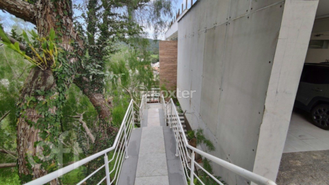 Image 42 - 849989