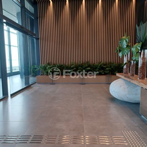 Image 12 - 850927