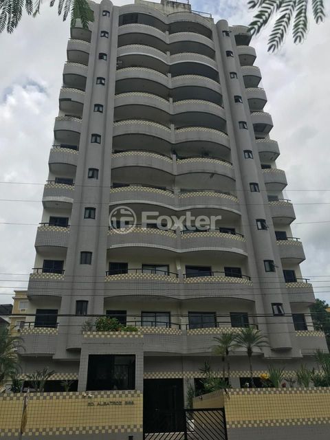 Image 7 - 850943