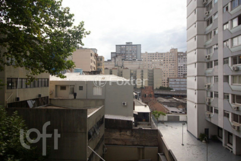 Image 17 - 850982
