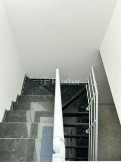Image 19 - 850987