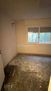 Image 6 - 851046