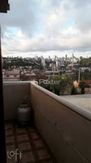 Image 6 - 851077