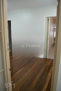 Image 3 - 851080
