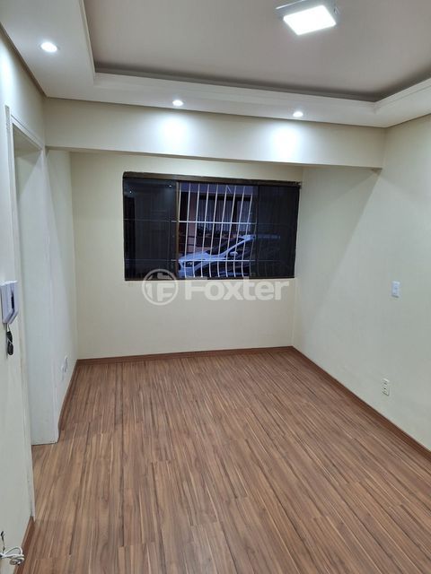 Image 6 - 851272