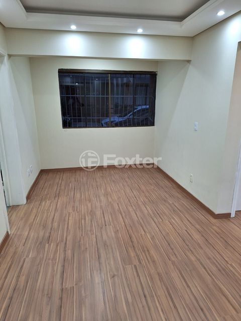 Image 7 - 851272