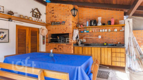 Image 27 - 851279