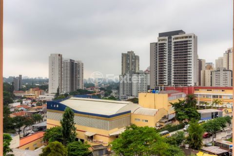 Image 27 - 851295