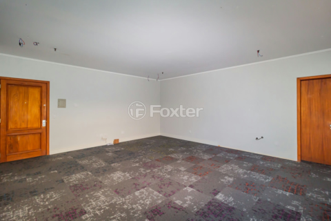 Image 3 - 851498