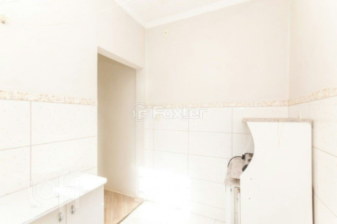 Image 4 - 851500