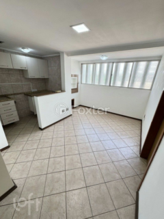 Image 7 - 851569