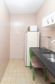 Image 7 - 851598