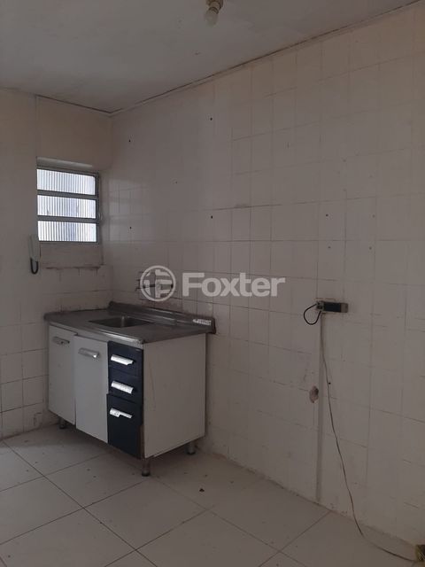Image 3 - 851616