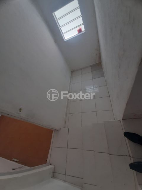 Image 7 - 851616