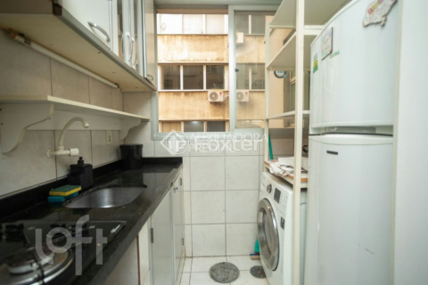 Image 5 - 851784