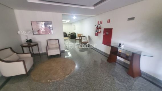 Image 31 - 851788