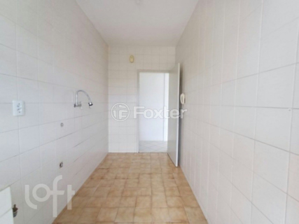 Image 3 - 851791