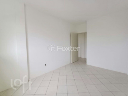 Image 6 - 851791