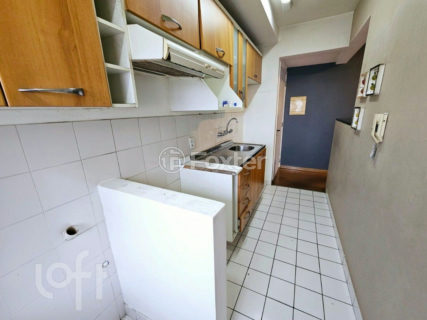 Image 5 - 851814