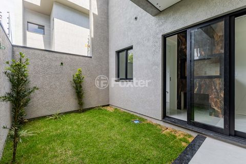 Image 4 - 851878