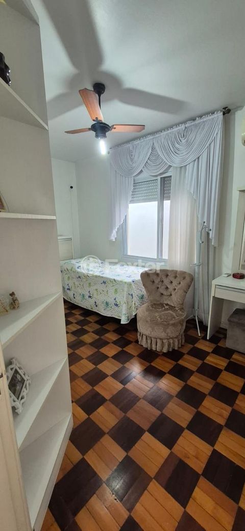 Image 31 - 852089