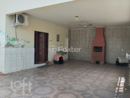 Image 6 - 852137