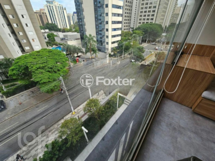 Image 6 - 852294