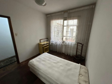 Image 7 - 852494