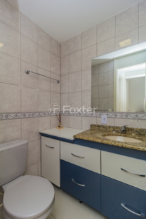 Image 7 - 852539
