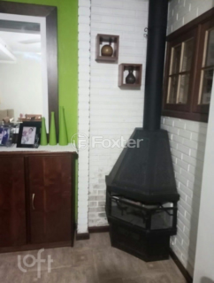 Image 7 - 852557