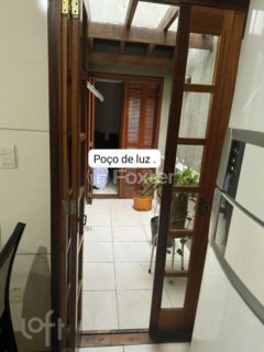 Image 4 - 852617