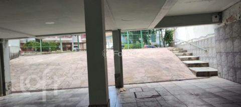 Image 16 - 852732