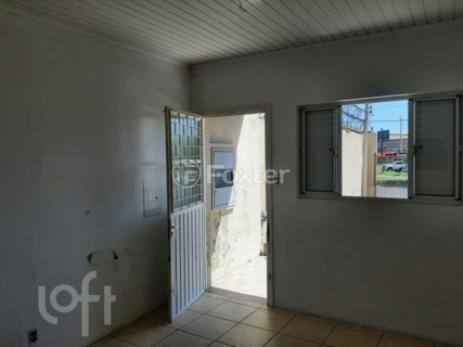 Image 3 - 852784