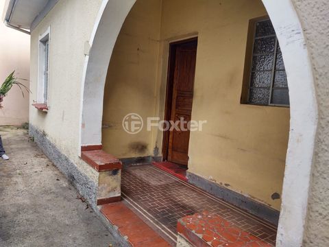 Image 3 - 852812