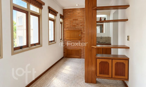 Image 7 - 852833