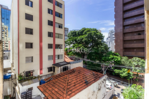 Image 23 - 852897