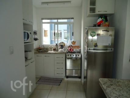 Image 9 - 852907