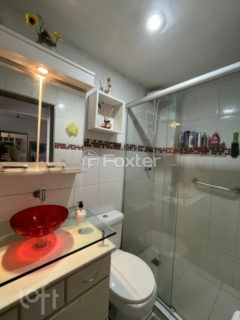 Image 7 - 852932