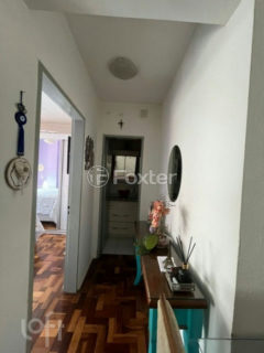 Image 4 - 852932