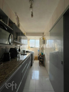 Image 6 - 852932