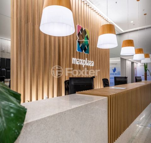 Image 3 - 853193