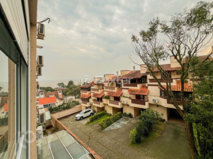 Image 33 - 853388