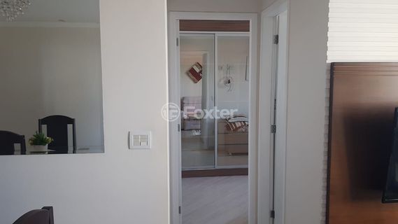 Image 7 - 853397