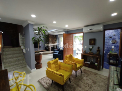 Image 3 - 853527