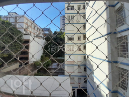Image 8 - 853530