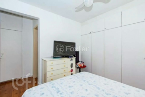 Image 7 - 853612
